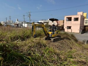 伐開工事＠糸満市潮平 | 那覇造園土木｜沖縄の伐採・伐開整地工事はお 